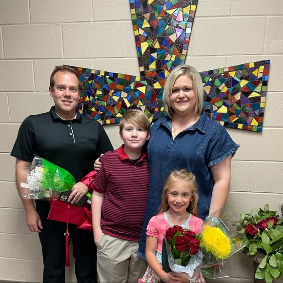 Meet your Posher, Amanda - Picture 1 of 1